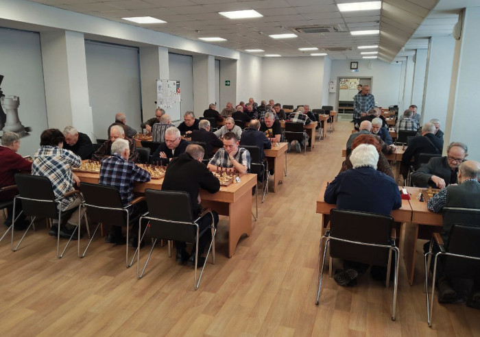 В День защитника Отечества 47 ветеранов блицевали в Барнауле