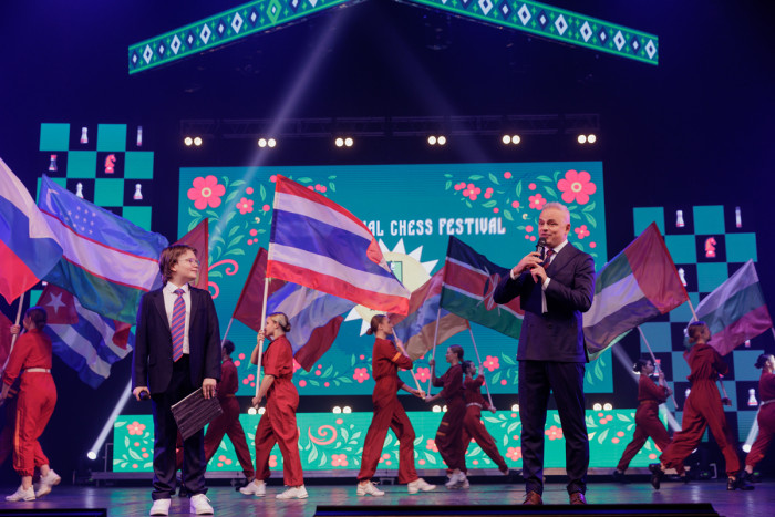 Школьники из Барнаула и Шумановки выступили на международном фестивале