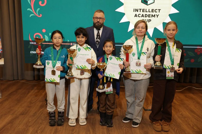 Школьники из Барнаула и Шумановки выступили на международном фестивале