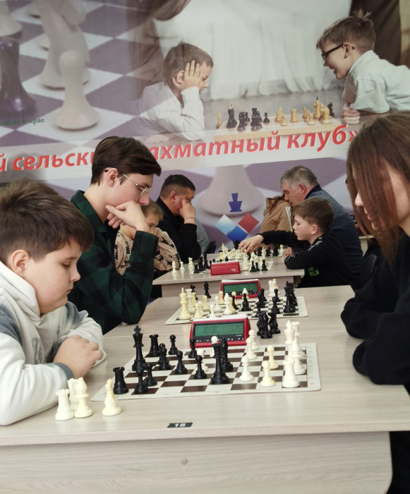 В Советском 23 февраля прошёл лично-командный рапид