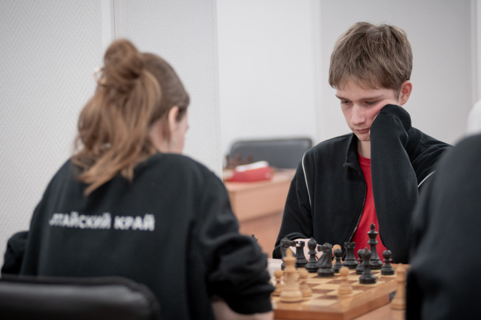 Плюс два КМС