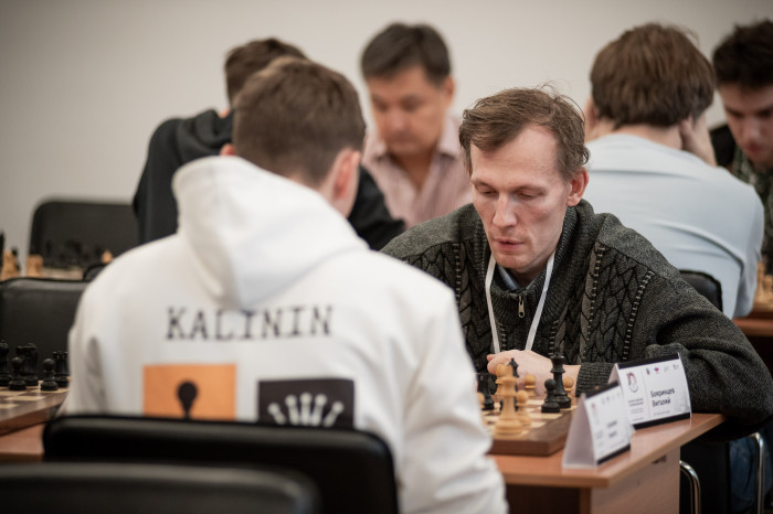 Плюс два КМС