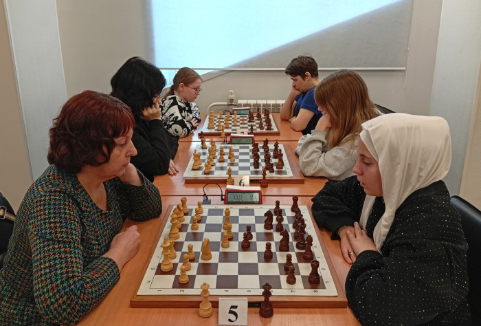 Дарья Ануфриенко выиграла женский чемпионат края по быстрым шахматам