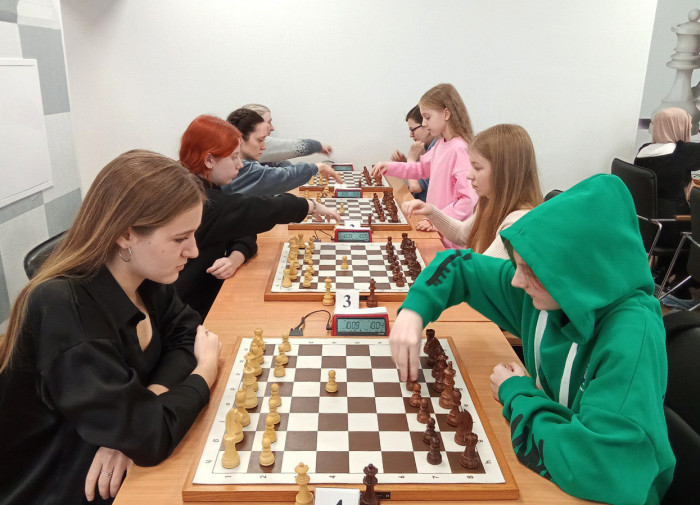 Дарья Ануфриенко выиграла женский чемпионат края по быстрым шахматам