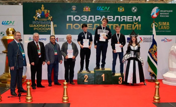 Михаил Панин – бронзовый призёр первенства России по быстрым шахматам