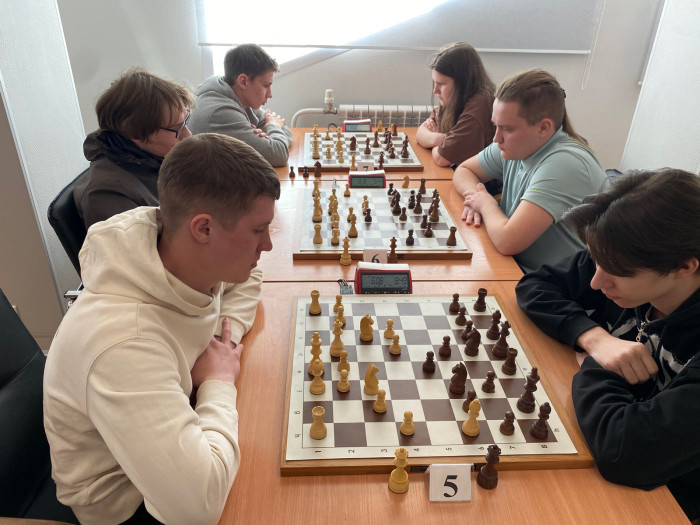 Краевой студенческий рапид выиграл Александр Щербаков