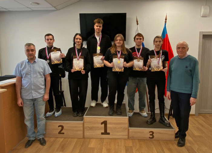 Шахматные отличницы. В студенческой классике девушки превзошли парней