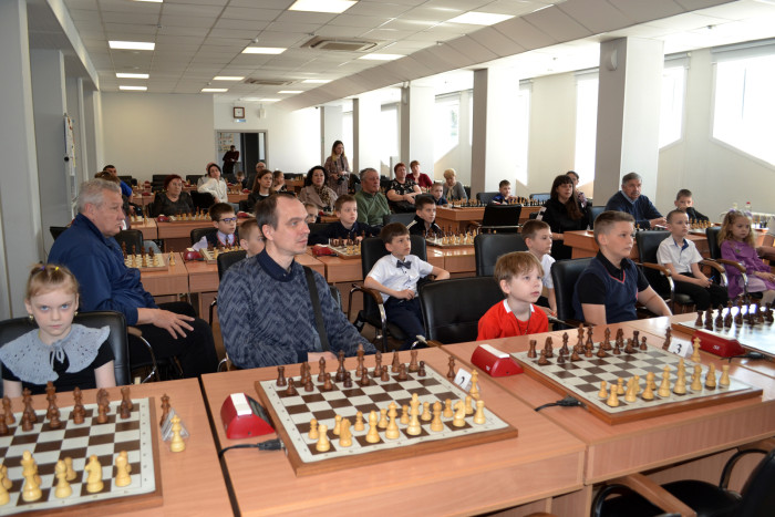 Никита Калиниченко – победитель краевой олимпиады «Шахматы в школах»