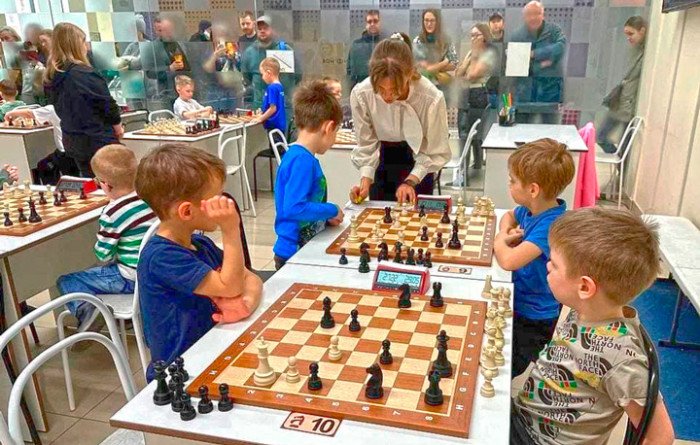В Барнауле 42 дошкольника сыграли в рапид