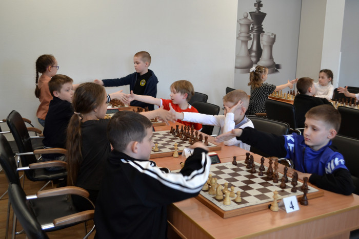Никита Калиниченко – победитель краевой олимпиады «Шахматы в школах»