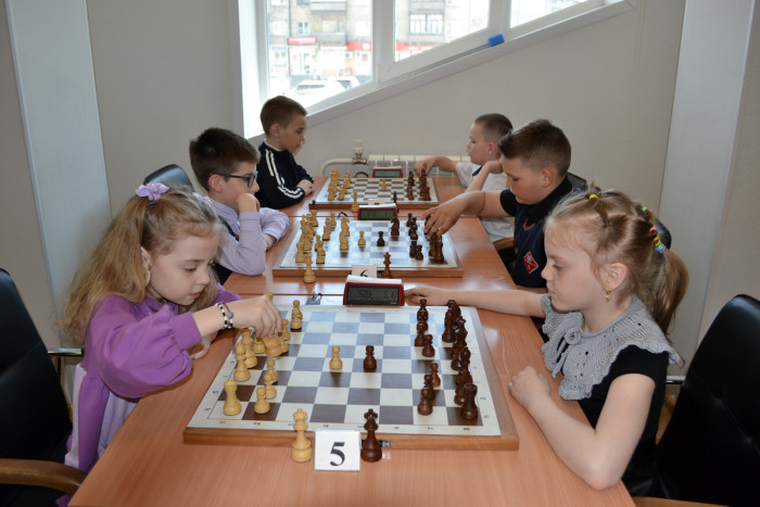 Никита Калиниченко – победитель краевой олимпиады «Шахматы в школах»