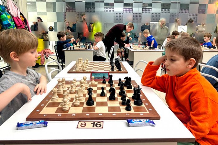 В Барнауле 42 дошкольника сыграли в рапид