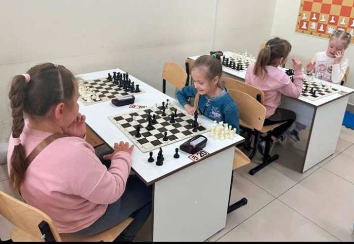 В Барнауле 42 дошкольника сыграли в рапид