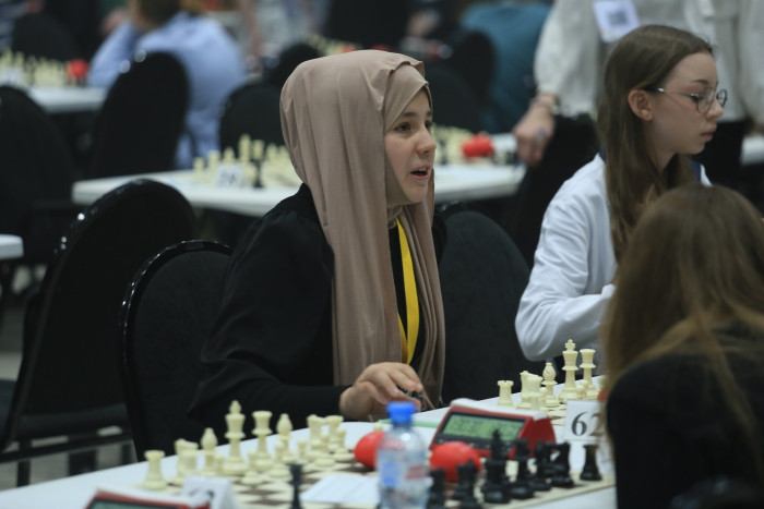 Почти 700 участников со всей страны. Как в Барнауле открыли «Кубок Алтая»