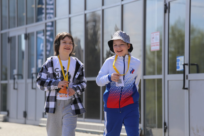 Почти 700 участников со всей страны. Как в Барнауле открыли «Кубок Алтая»