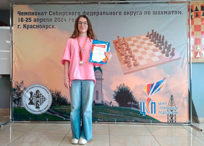 Виктория Лоскутова – вторая на чемпионате Сибири по рапиду