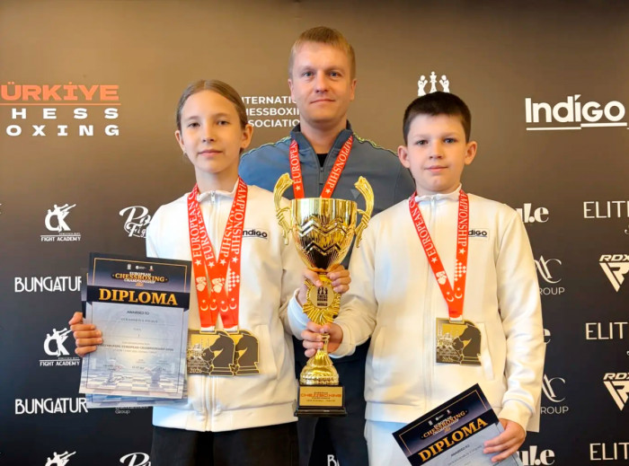 Алтайские спортсмены отличились на чемпионате Европы по шахбоксу