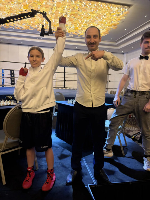 Алтайские спортсмены отличились на чемпионате Европы по шахбоксу