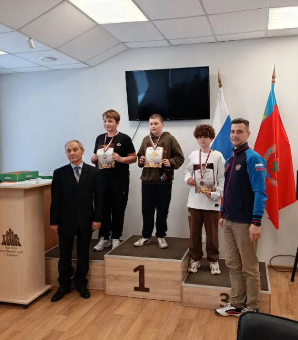 Натиск юных славгородцев и неудержимый Слизунков