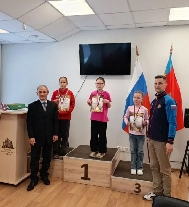 Натиск юных славгородцев и неудержимый Слизунков