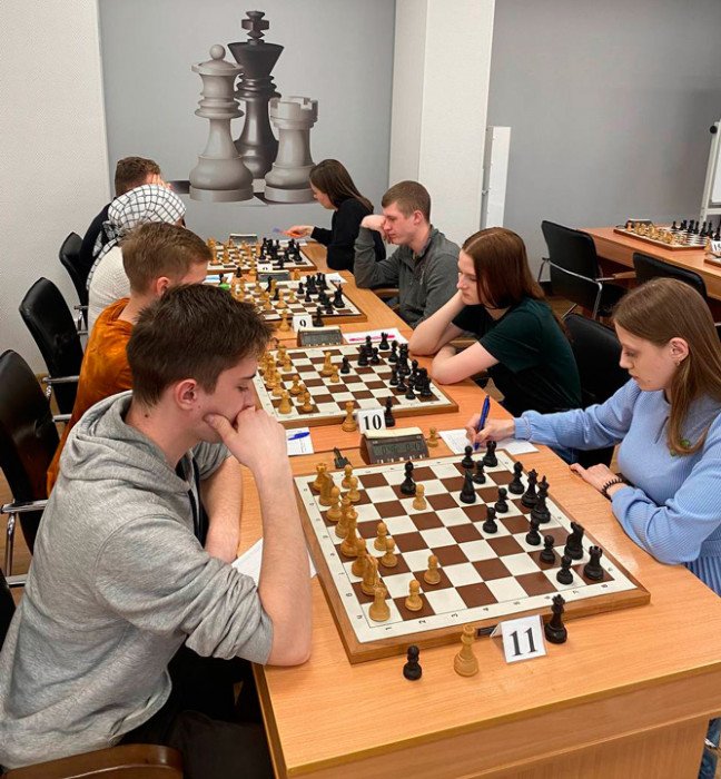 У студентов прошли краевые соревнования по рапиду и классике