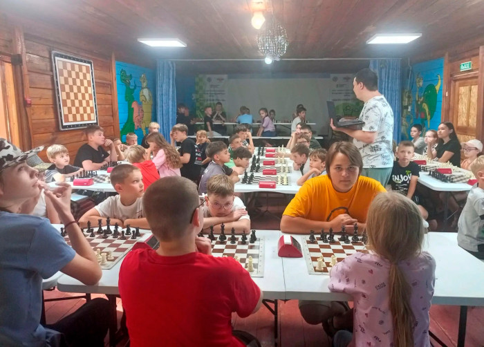 В «Шахматной стране» стартовала первая смена!