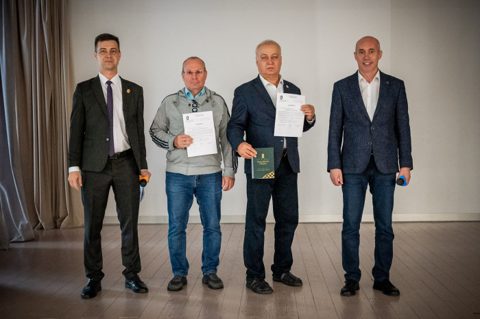 Представители 17 регионов прошли судейский семинар в Алтайском крае