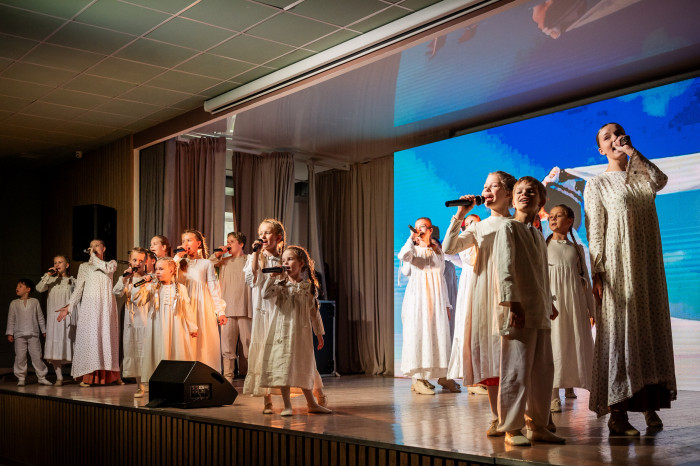 Триста «сосновоборцев»