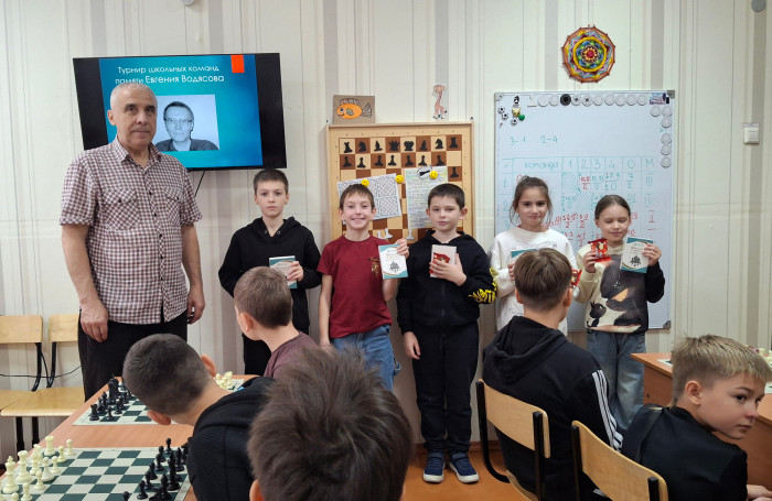 Барнаульские школьники турниром почтили память Евгения Водясова