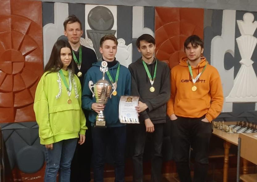 Команда Бояринцева выиграла «золото», но Бийск был не хуже