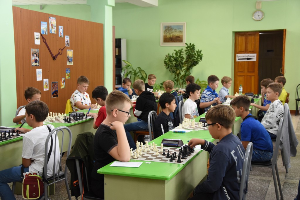 В АлтГТУ началось шахматное первенство Алтайского края