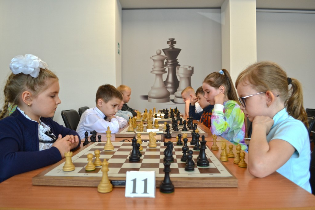 Ярослав Хаустов выиграл краевую олимпиаду «Шахматы в школах»