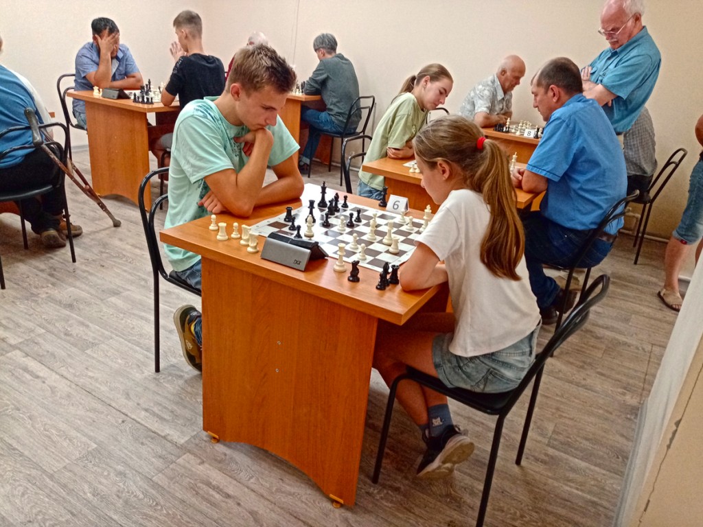 Позади уже девять этапов Кубка Бийска по быстрым шахматам