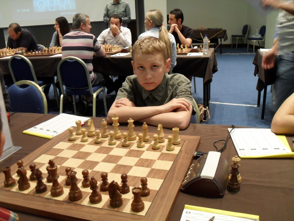 Сорокин преследует лидеров