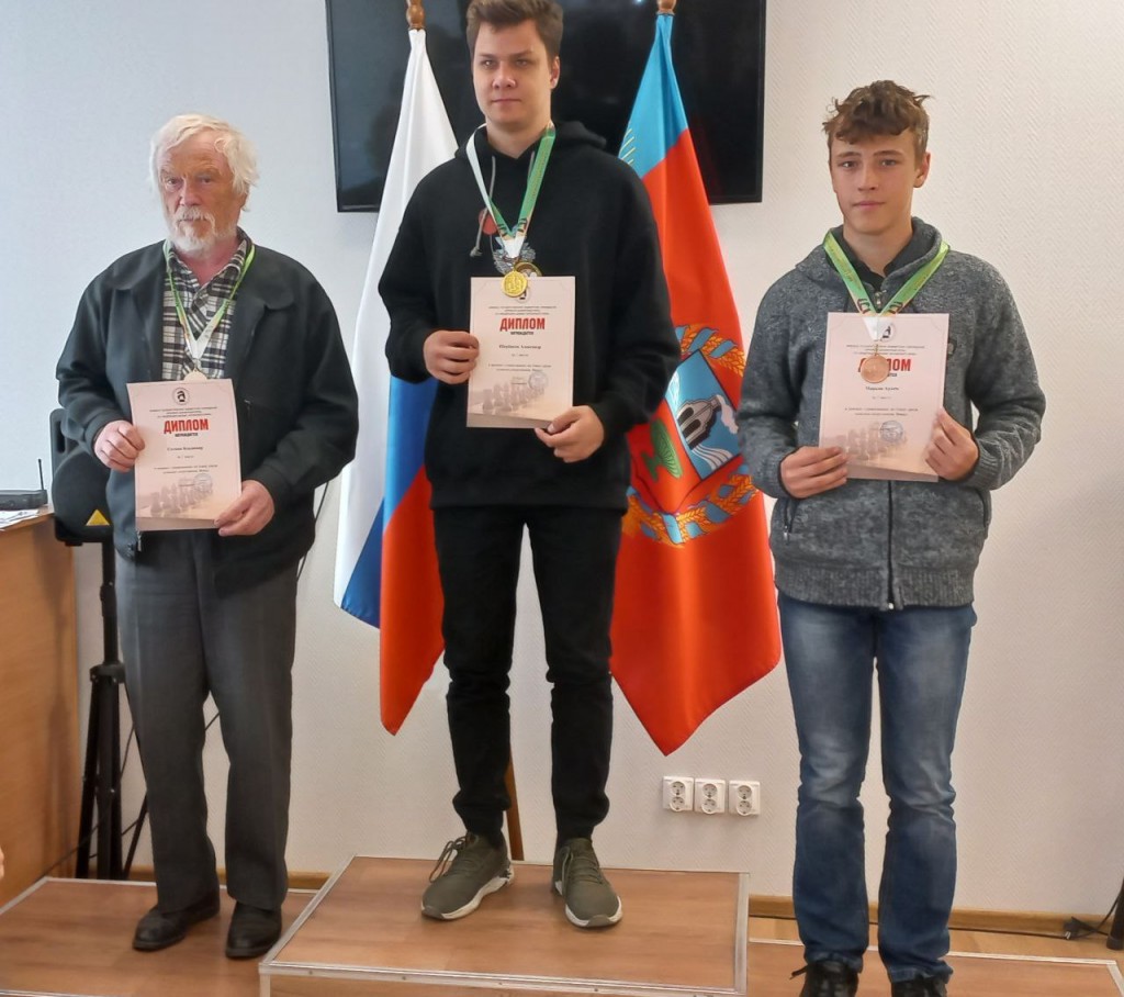 У нас новые чемпионы! Щербаков и Барабанова выиграли рапид среди шахматистов из сёл и малых городов